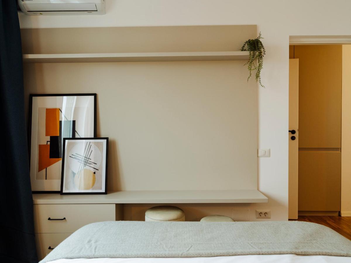 Sunny 2Br Flat - Top Location - Amazing Balcony Bucharest Luaran gambar